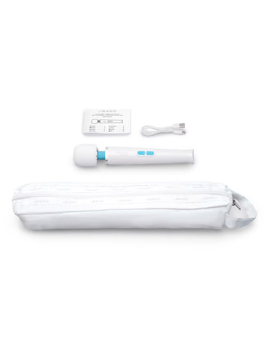 Le Wand Classique Petite Wand Massager – White